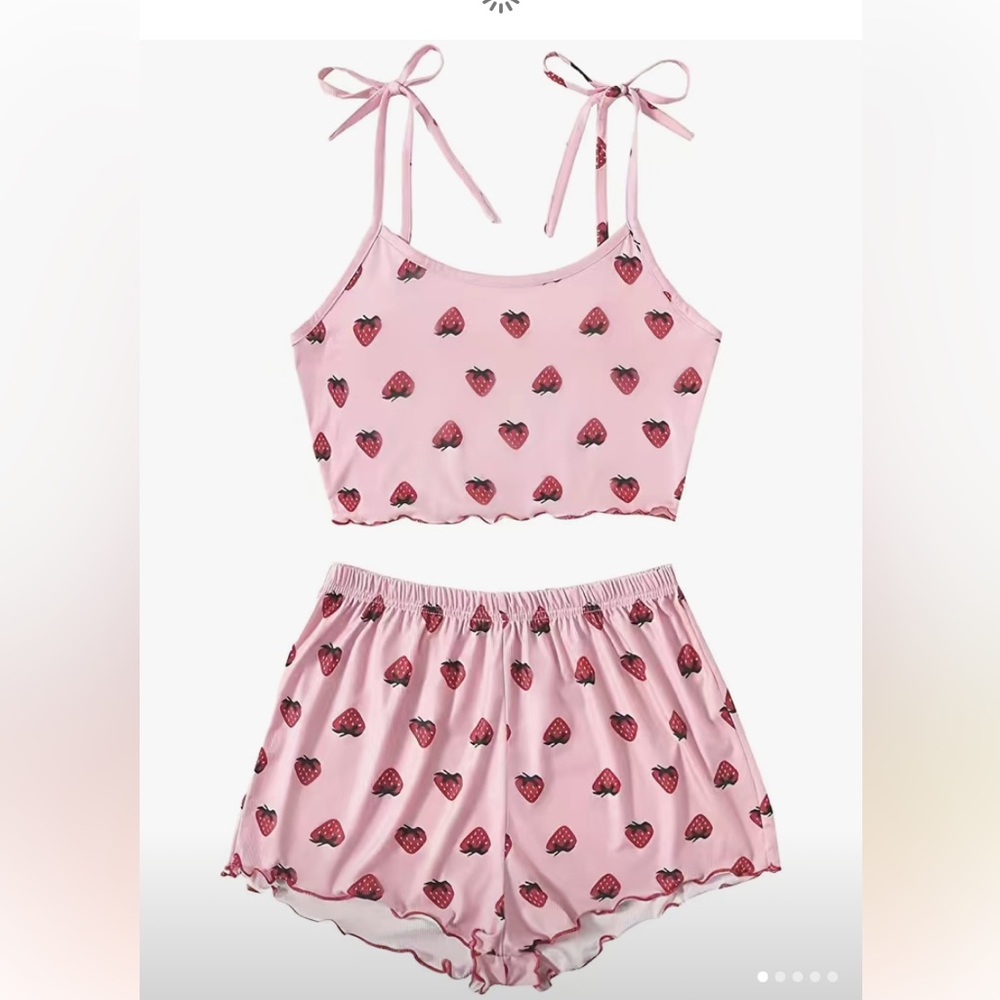 Strawberry Print Pajama Set, Lace Up Cami Top & Lettuce Trim Shorts Women’s L